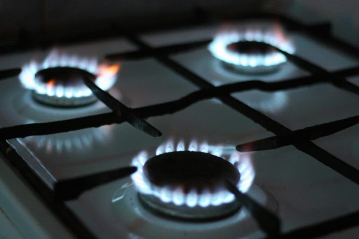Cambios en el panorama energético Español: IVA del gas al 21% y luz al precio más bajo de la historia